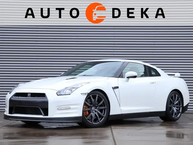 Nissan GT-R 3.8 V6 Black Edition MY2012