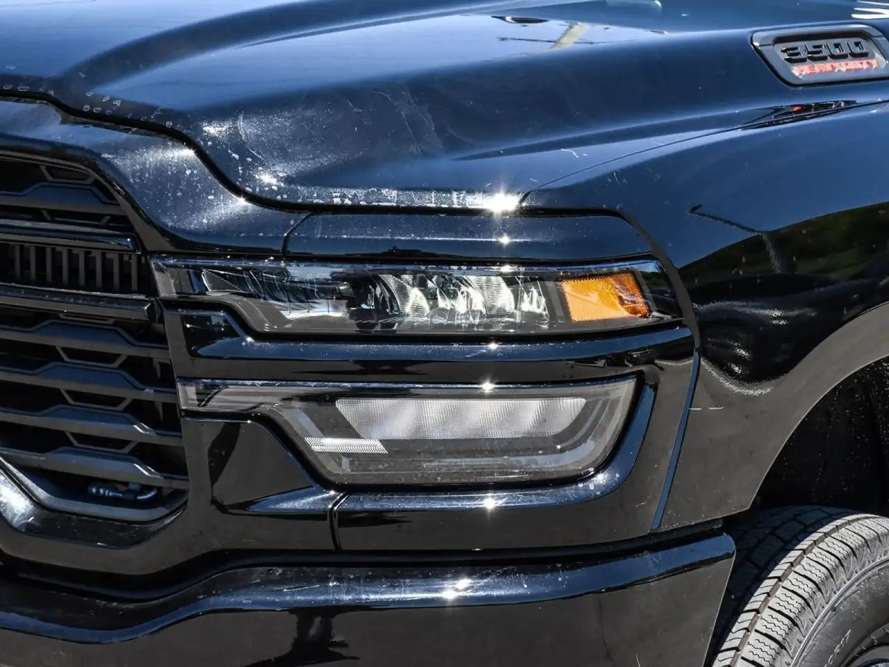 RAM 3500 снимка RAM 3500
