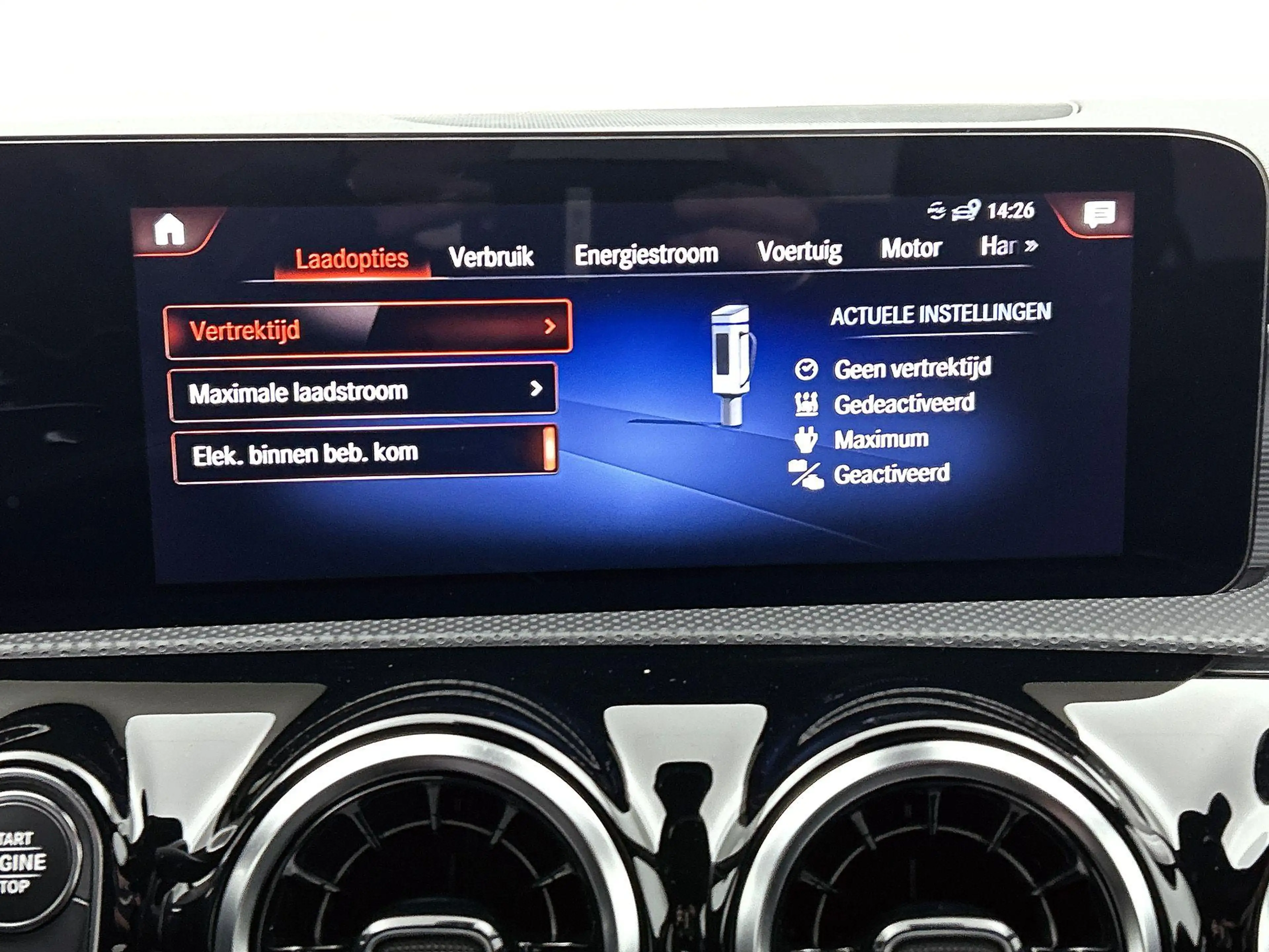 Mercedes-Benz A 250 e AMG Line | SOH 97,4% | AUTOMAAT | NAVIGATIE | ST — photo 13