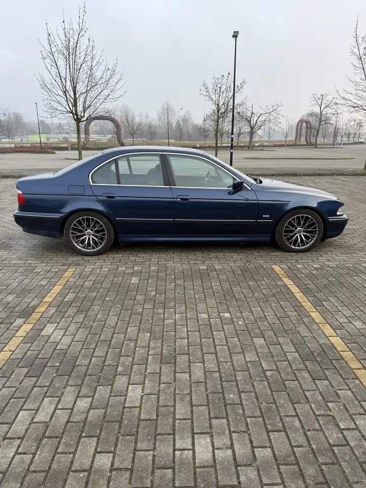 BMW 528i, foto 4