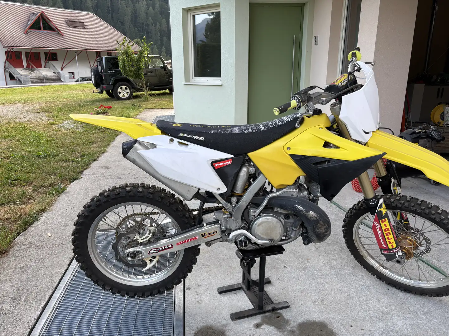 Suzuki RM 250 - 1