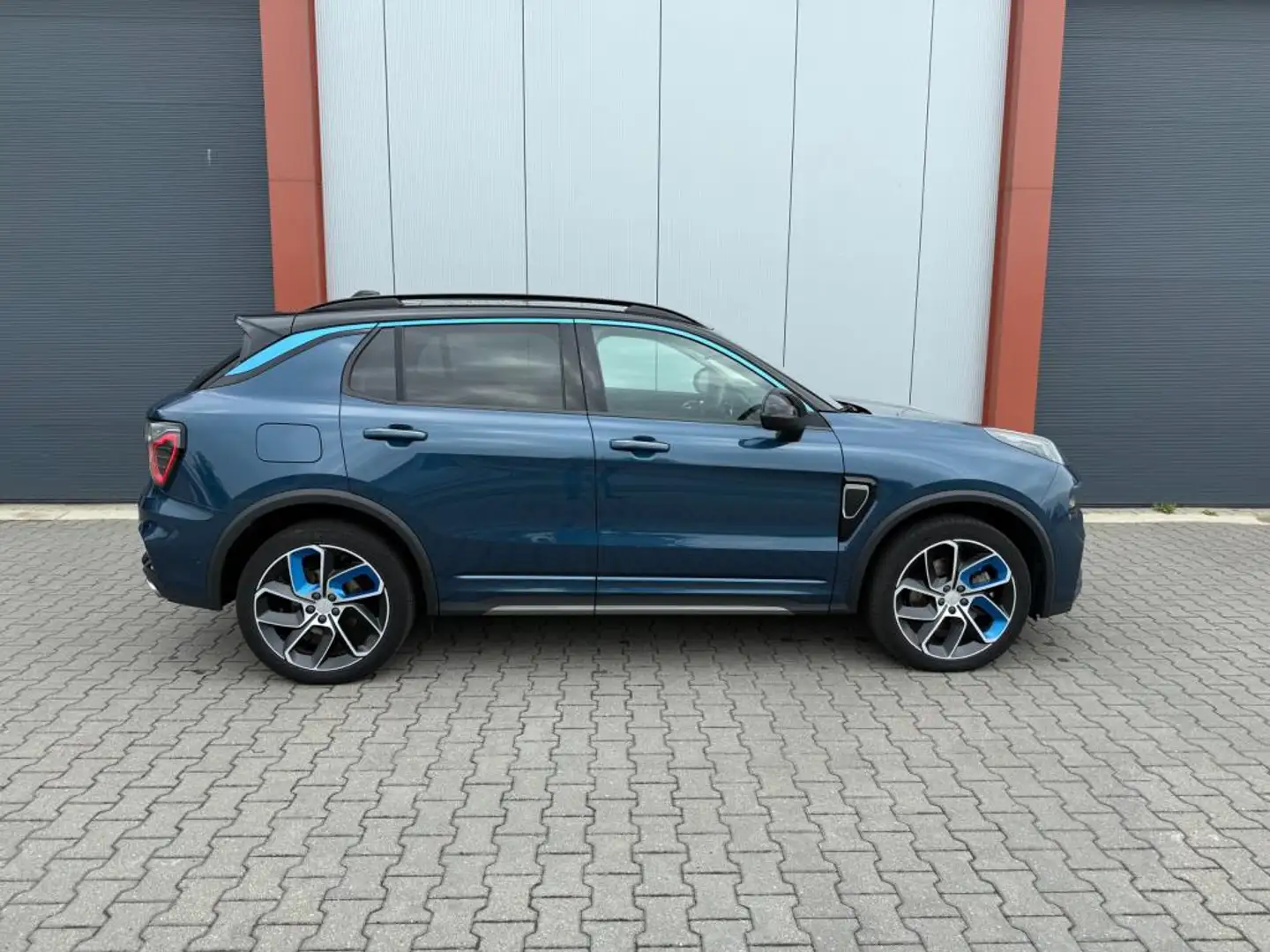 Lynk & Co 01 1.5 Bleu - 2