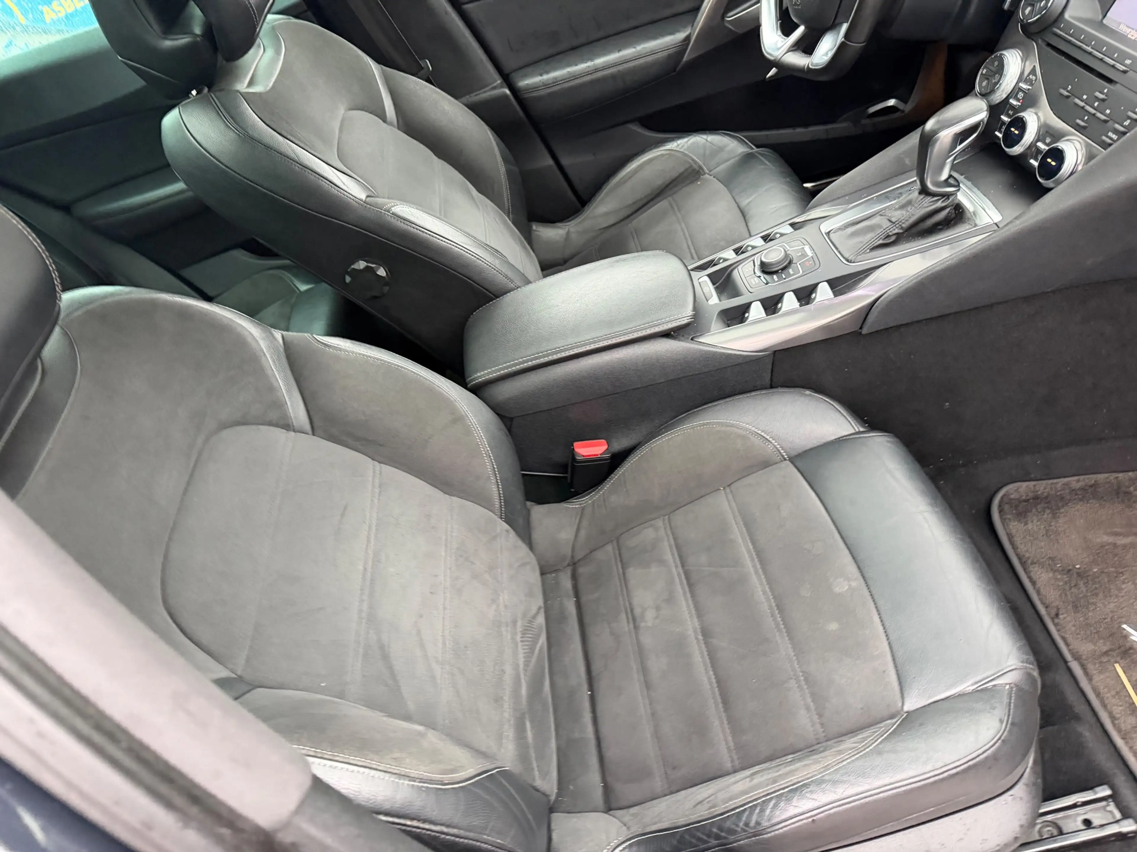 Citroen DS5 1.6 THP So Chic Navi Automaat Leer Pano — photo 10