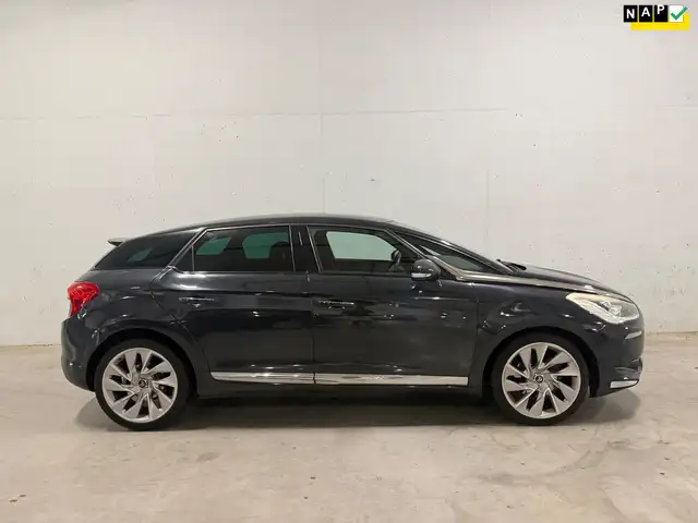 Citroen DS5 1.6 THP So Chic Navi Automaat Leer Pano