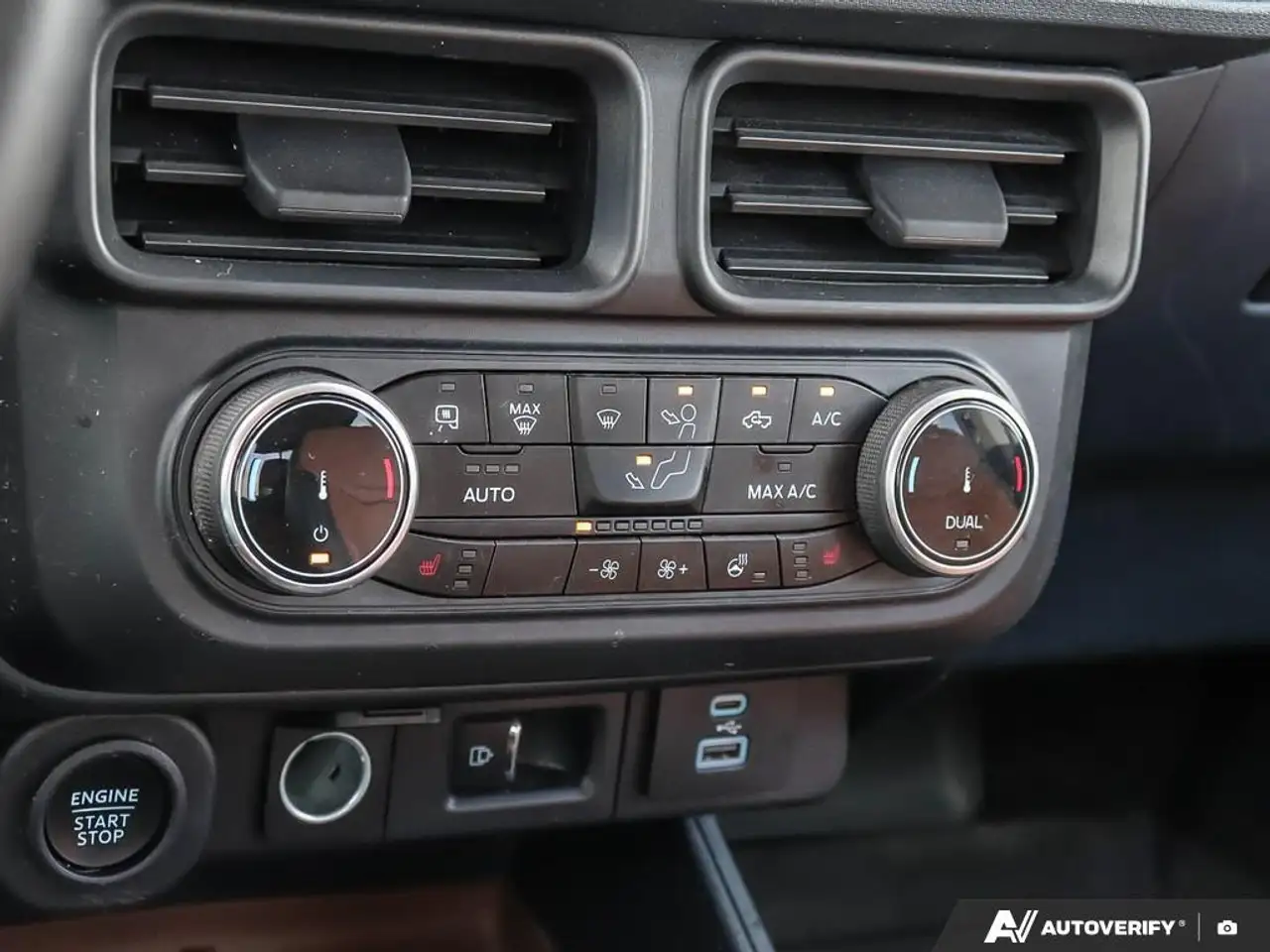 Ford Maverick снимка Ford Maverick