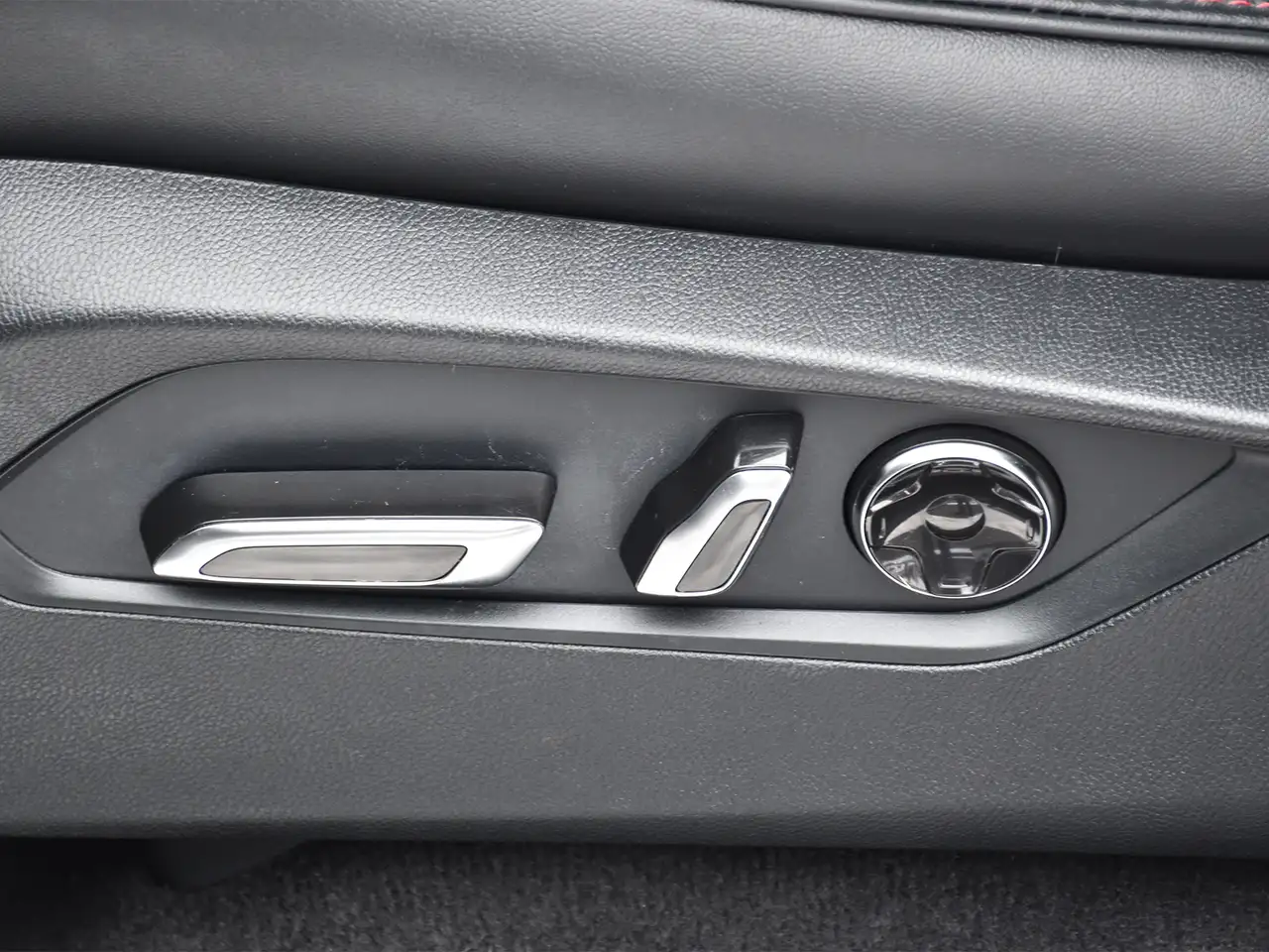 Acura MDX снимка Acura MDX
