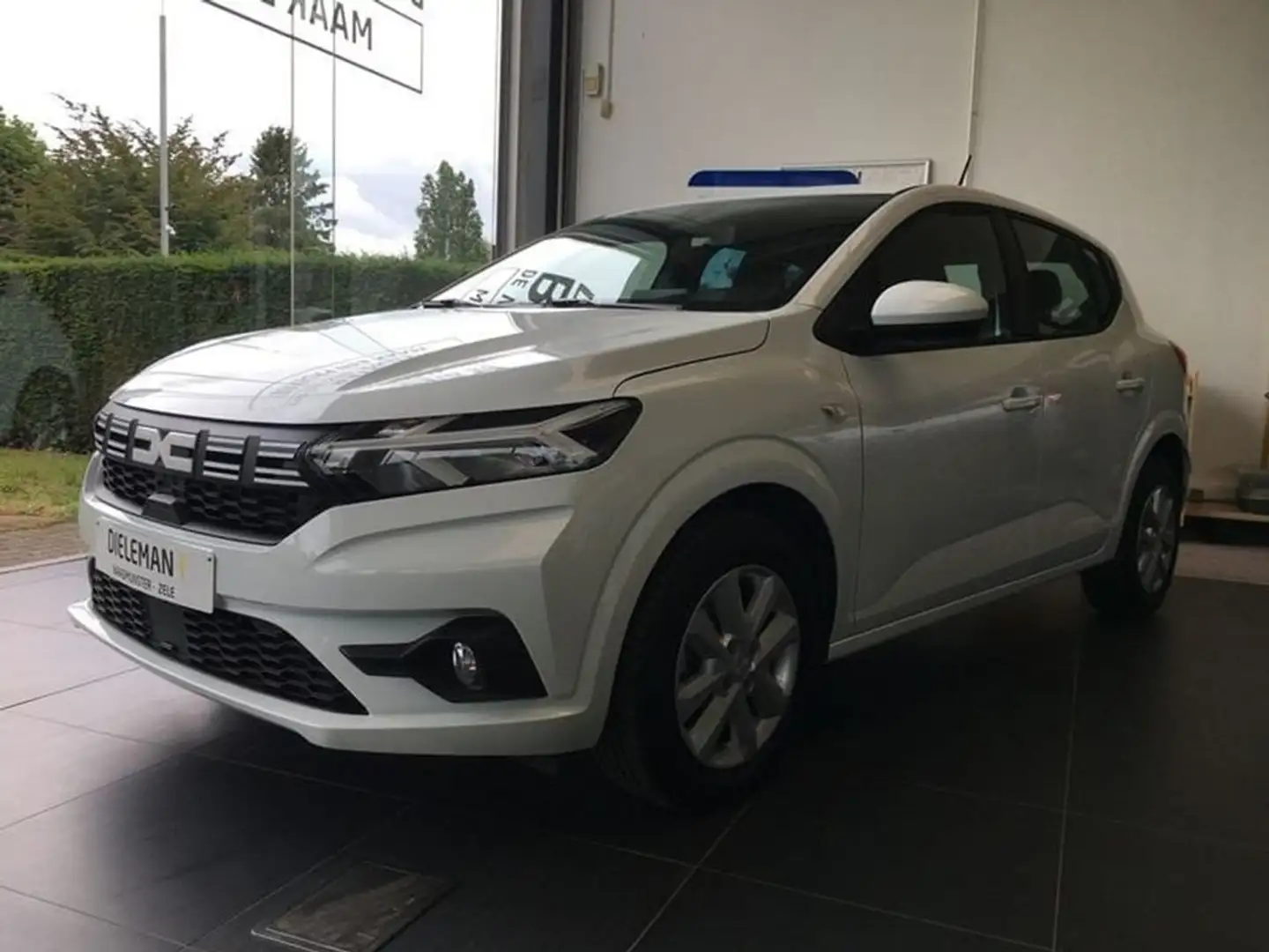 Dacia Sandero TCe Expression CVT Blanc - 1