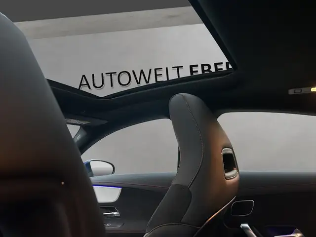 Mercedes-Benz Cla view 13