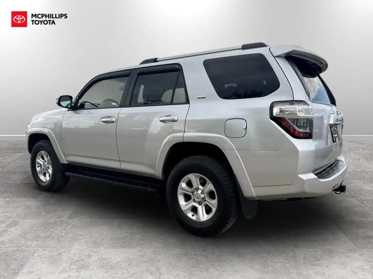 Toyota 4-Runner снимка Toyota 4-Runner