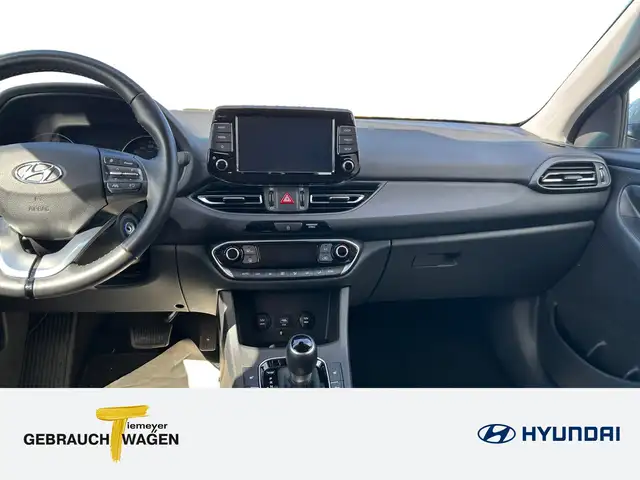 Hyundai i30 view 13