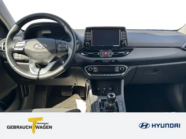 Hyundai i30 view 12