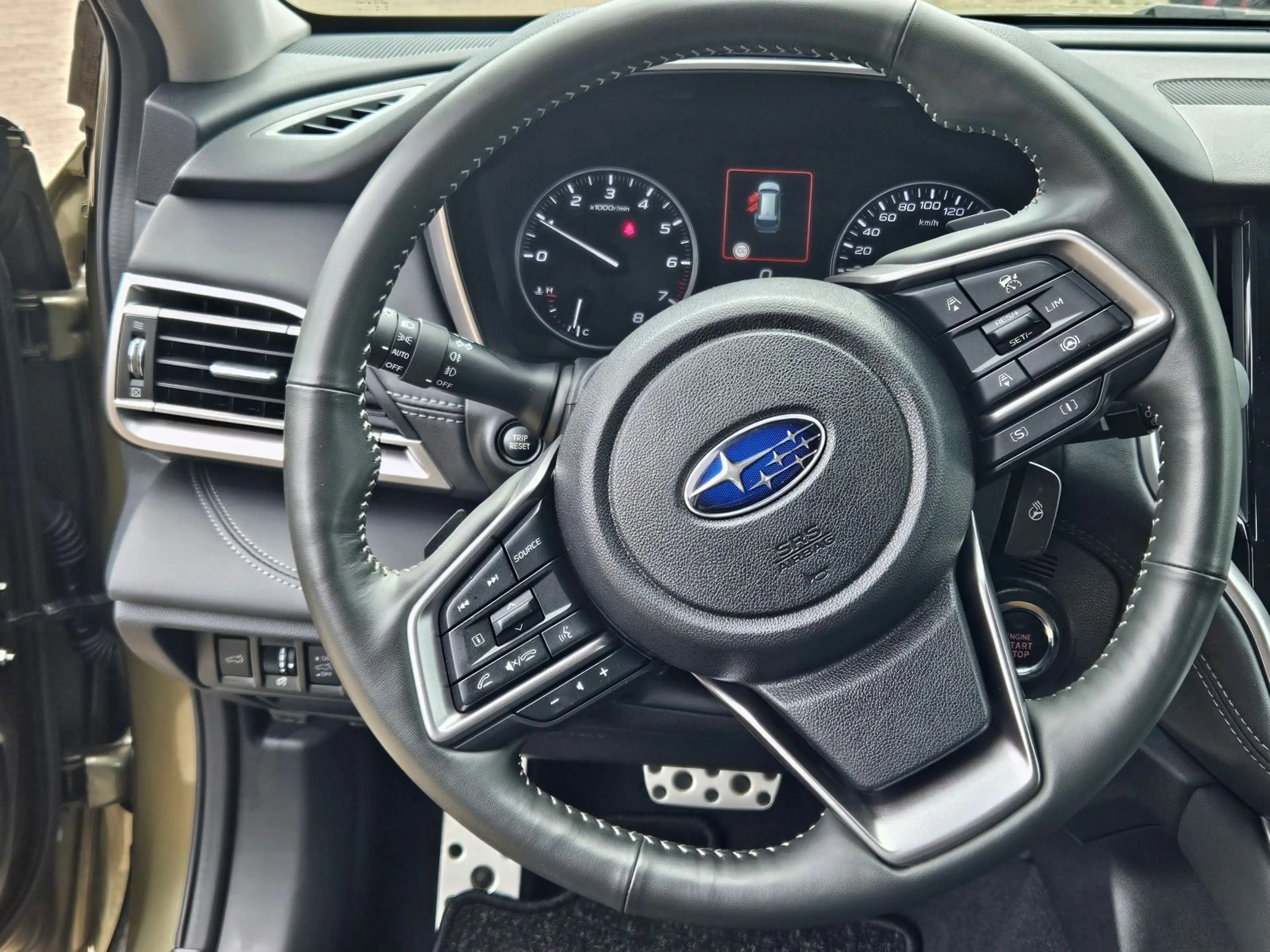 Subaru OUTBACK Outback 2.5i Platinum AT — photo 14