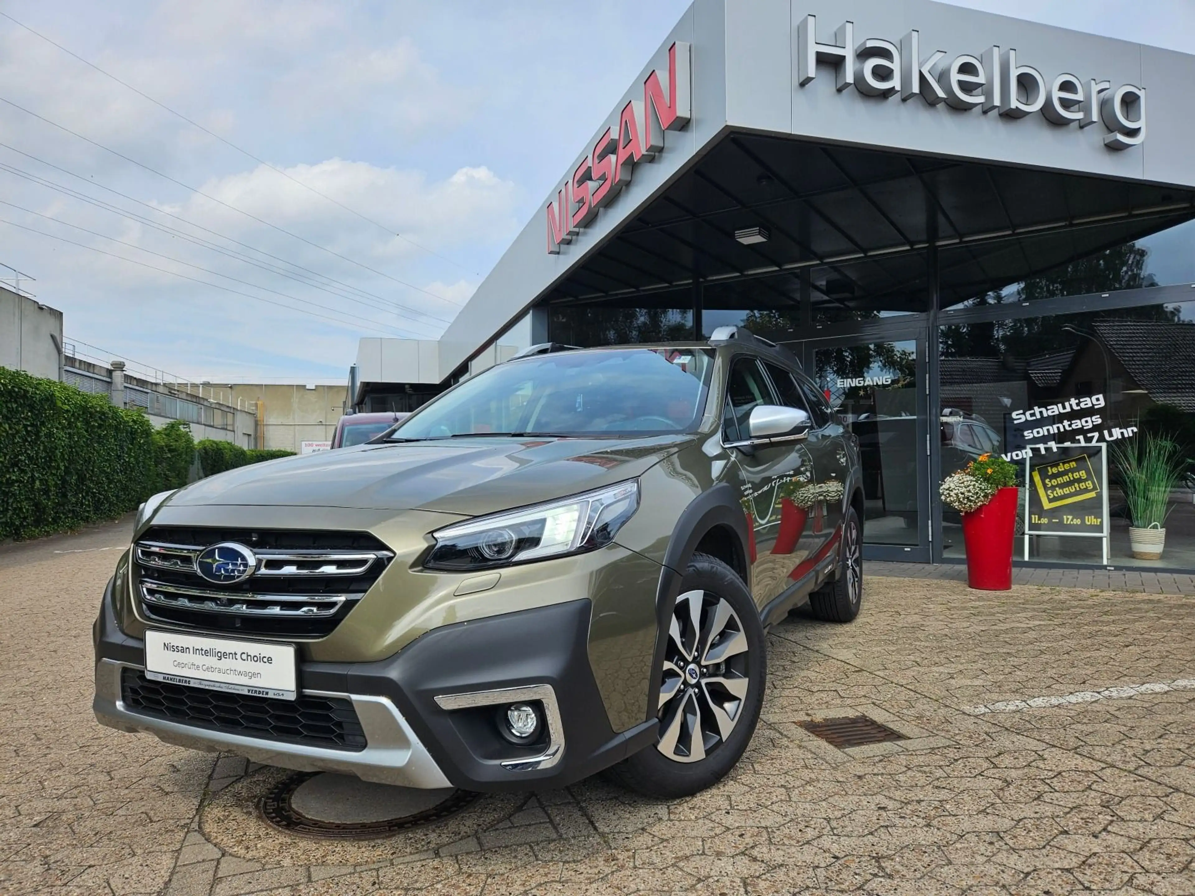 Subaru OUTBACK Outback 2.5i Platinum AT — photo 2