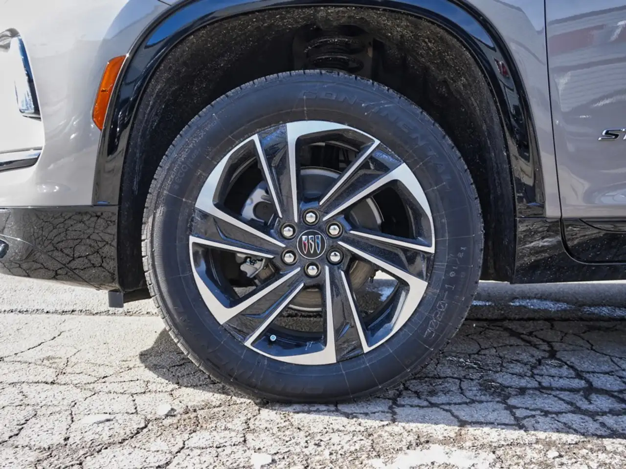 Buick Enclave снимка Buick Enclave