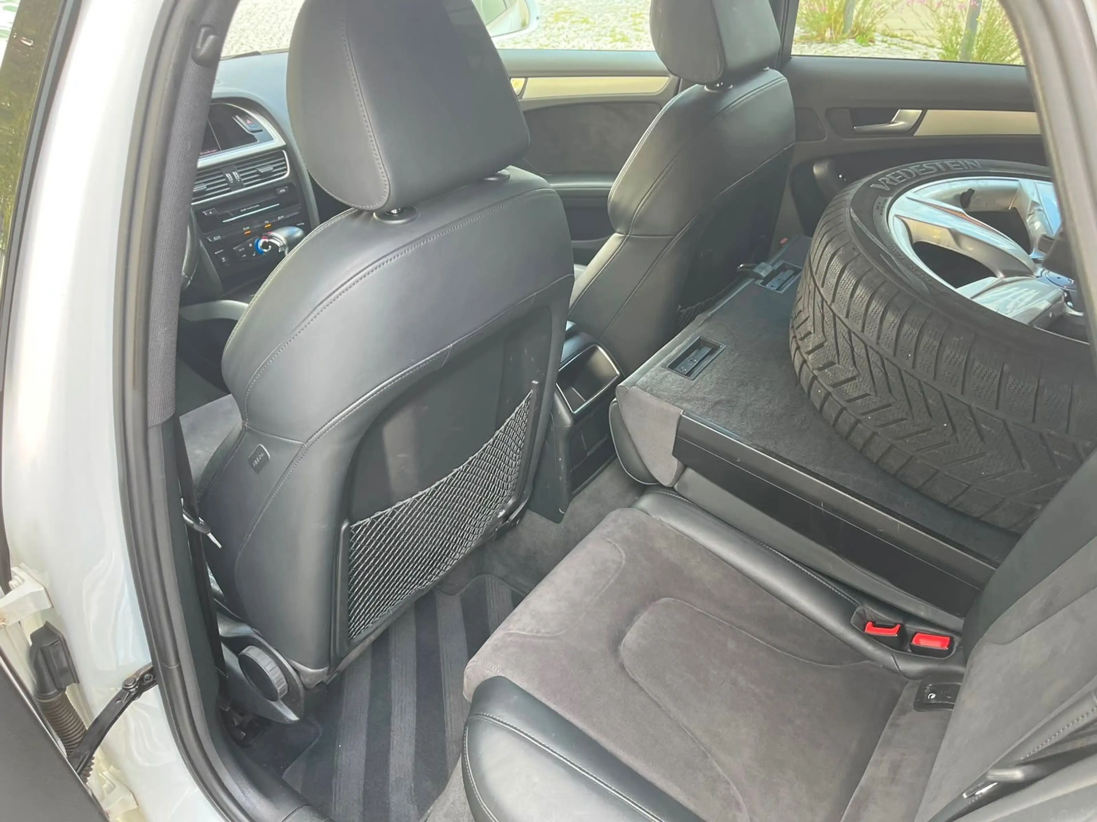 Audi A4 allroad quattro 3.0 TDI/Navi/Xenon/ — photo 15