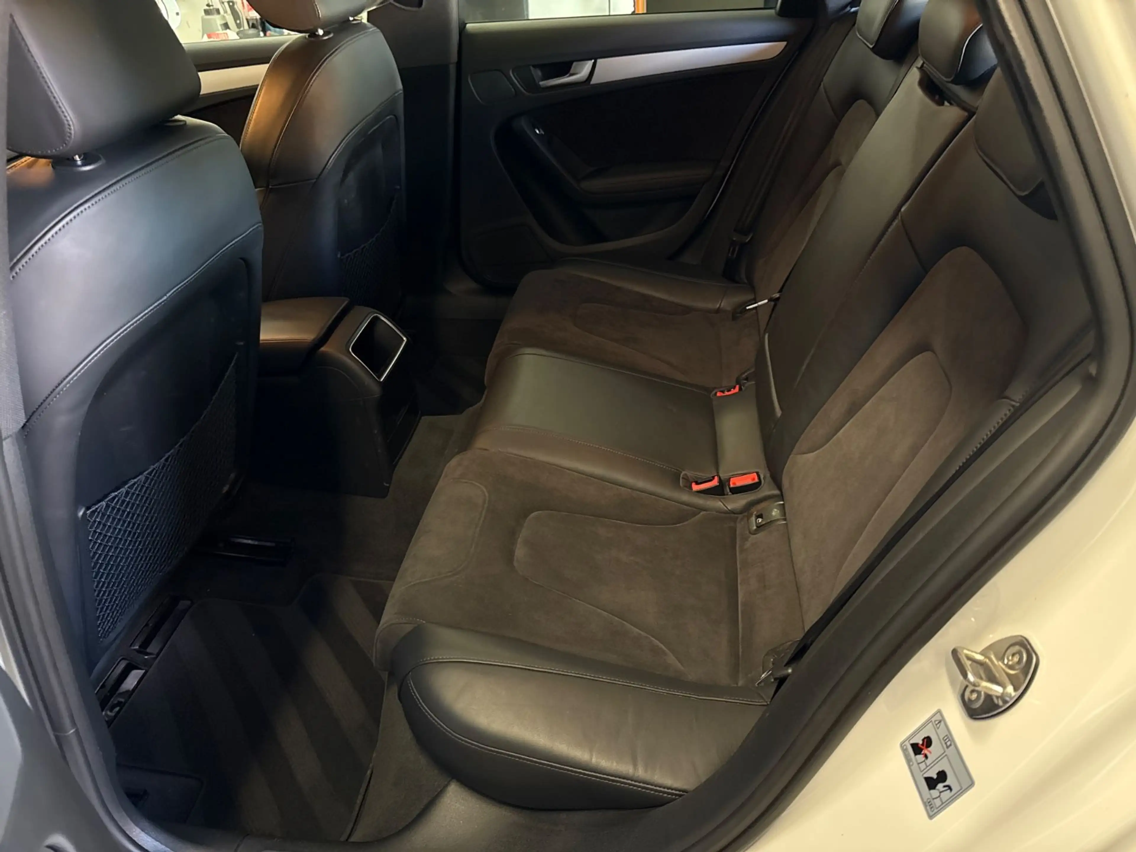Audi A4 allroad quattro 3.0 TDI/Navi/Xenon/ — photo 12