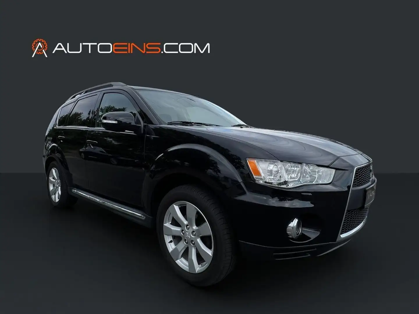 Mitsubishi Outlander 2.2 DI-D Intense 4WD*7-Sitzer*Ahk* Negro - 1