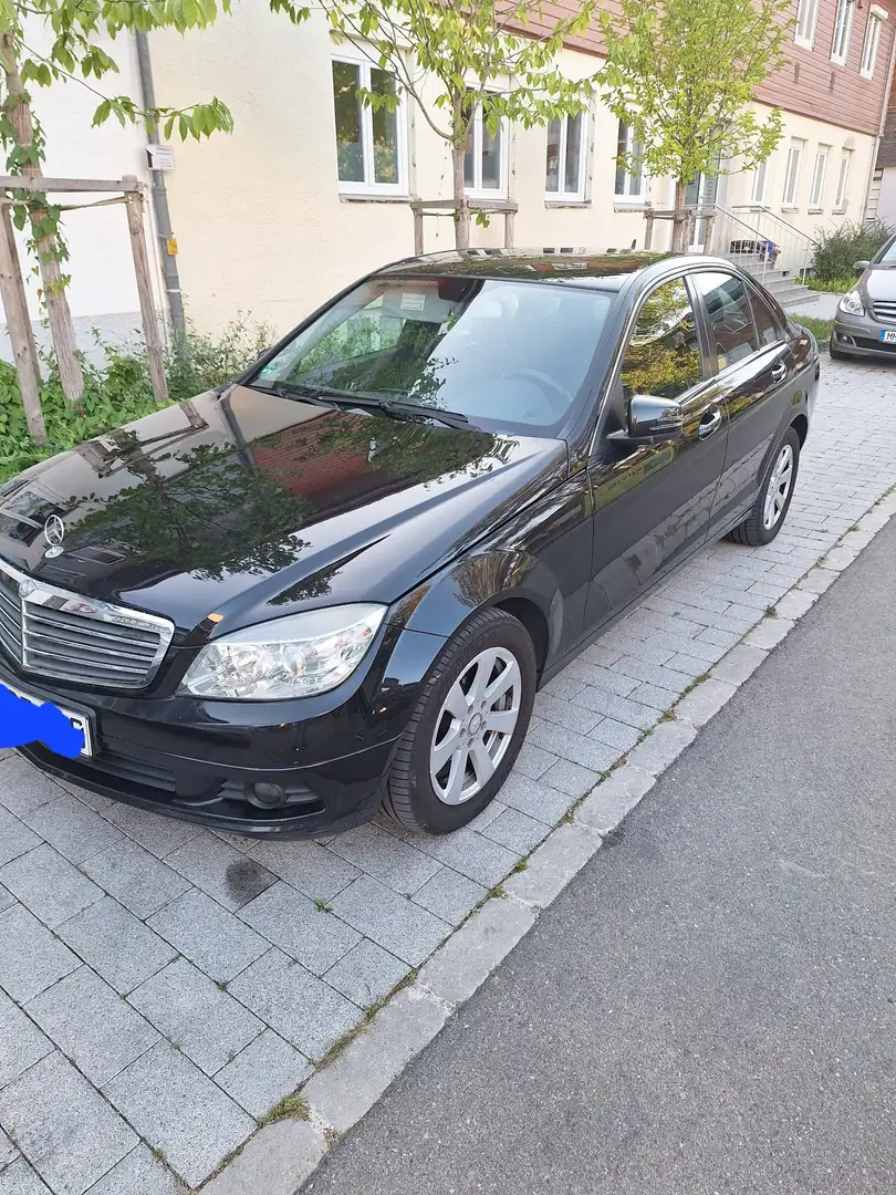 Mercedes-Benz 220 Mercedes-Benz c220 Чорний - 2