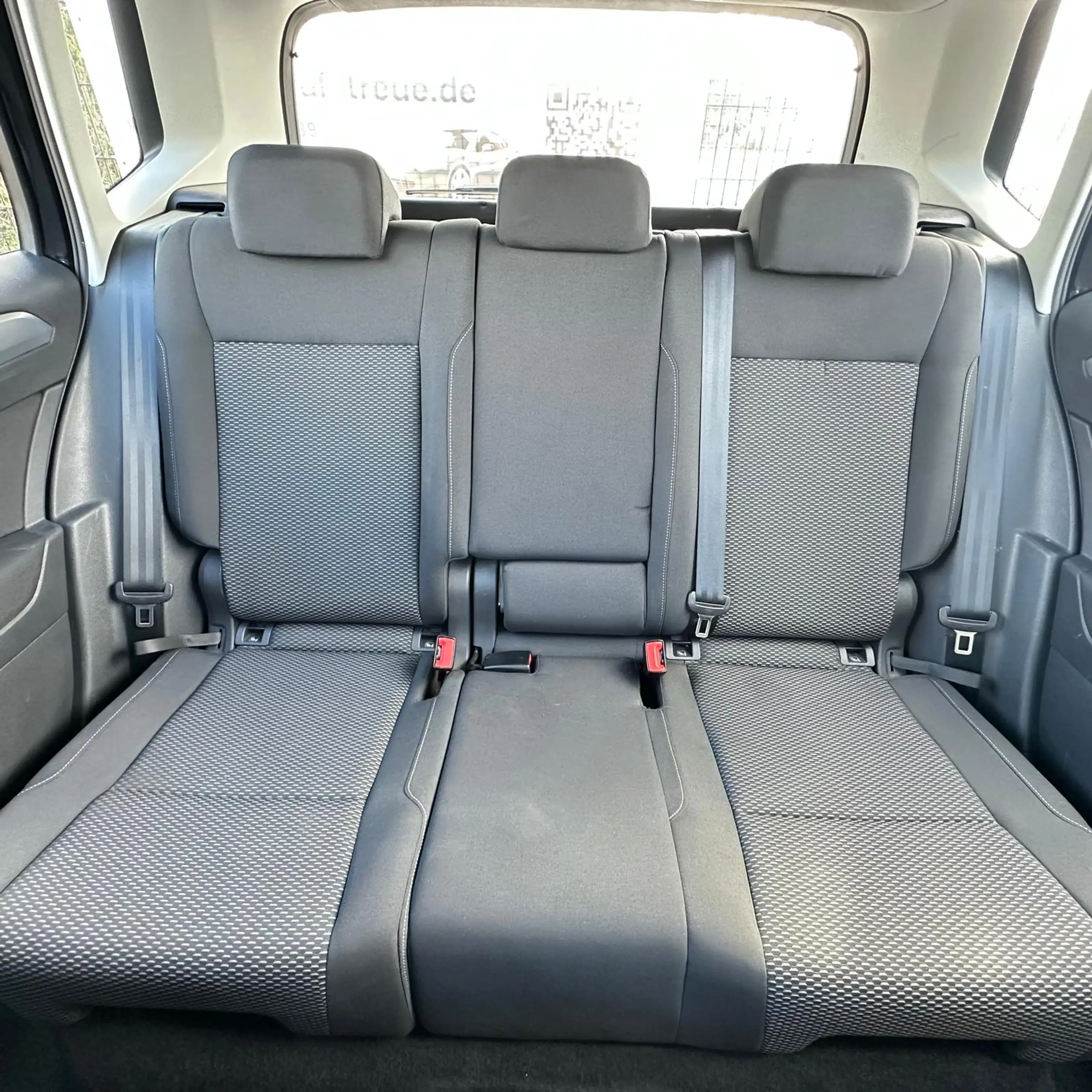Volkswagen Golf Sportsvan Trendline — photo 9