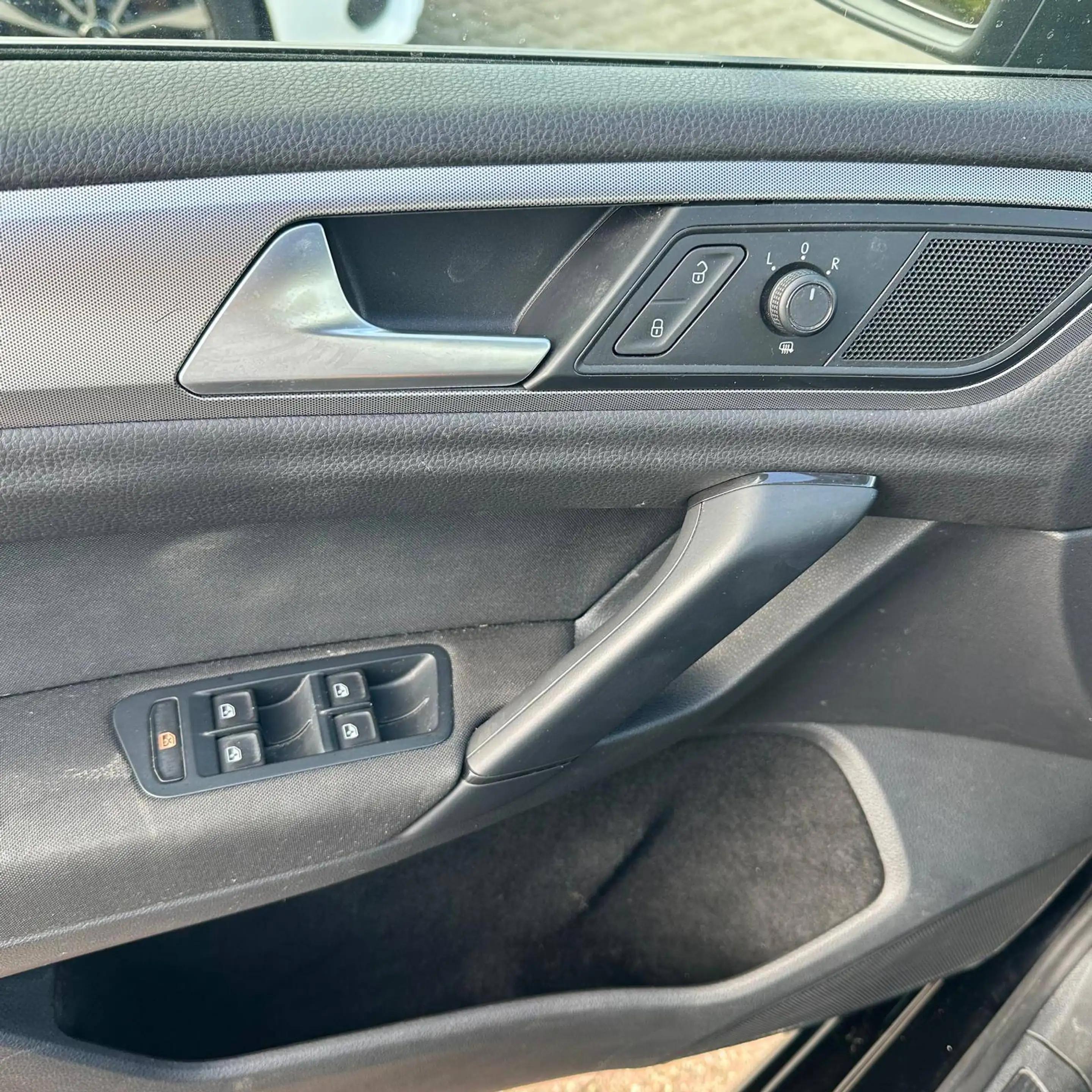 Volkswagen Golf Sportsvan Trendline — photo 10