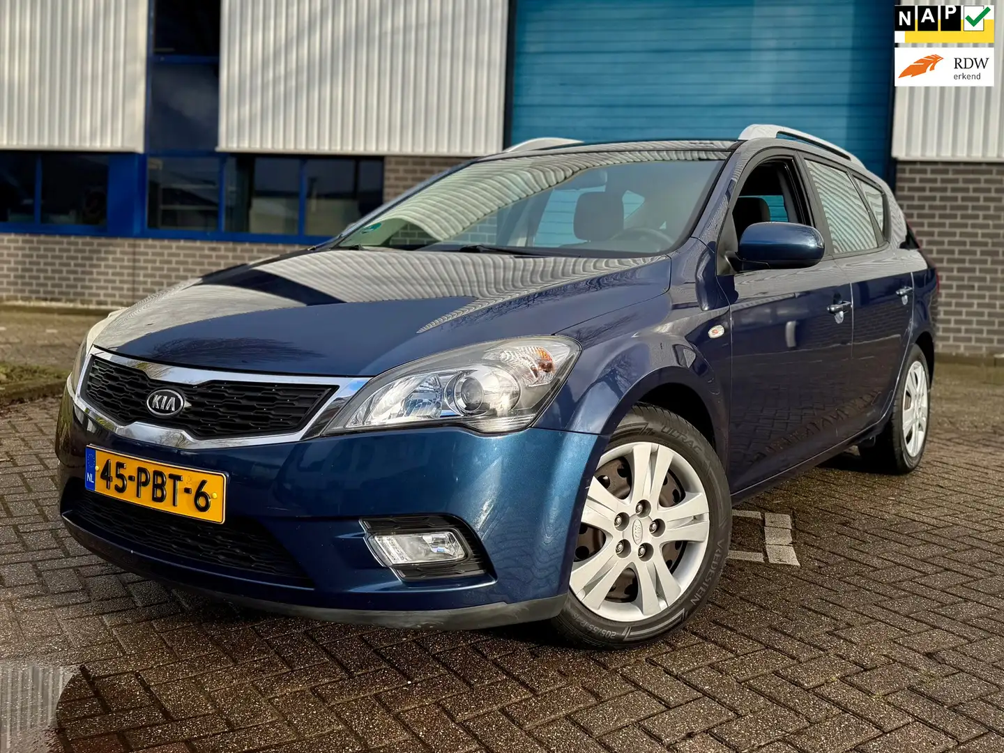 Kia Ceed / cee'd 1.4 CVVT X-ecutive * NAP * CLIMATE CONTROL * Bleu - 1