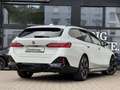 BMW 540 d xDrive Touring M Sport Pro DA/PA Prof B&W Weiß - thumbnail 2