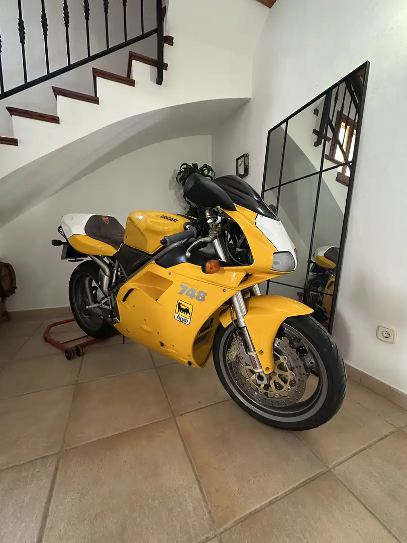 Ducati 748 Excellent Condition, Full 50mm Termignoni Exhaust Amarillo - 2