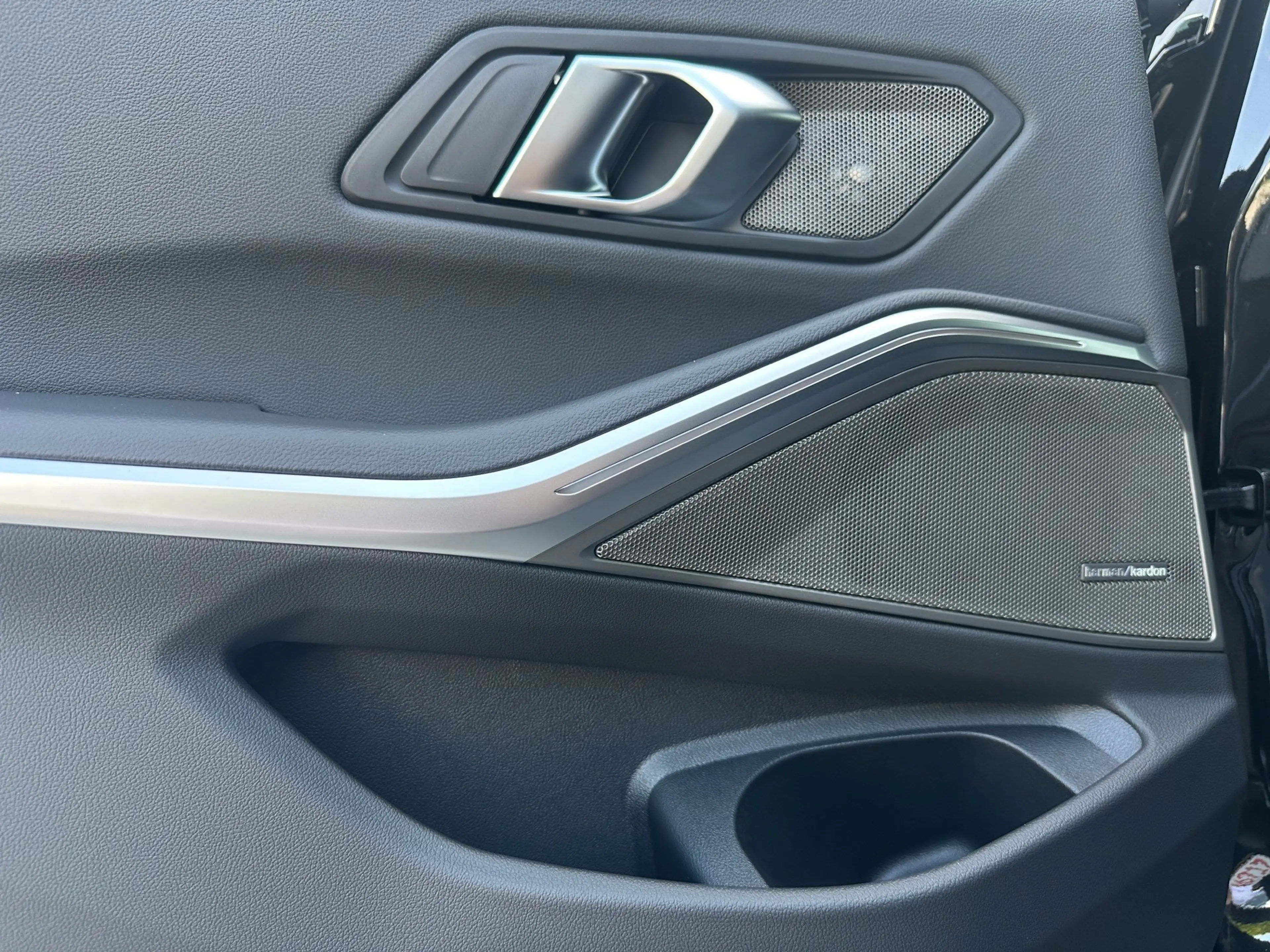 BMW 340 M340d xDrive Touring Sportpaket Head-Up HK HiFi — photo 10