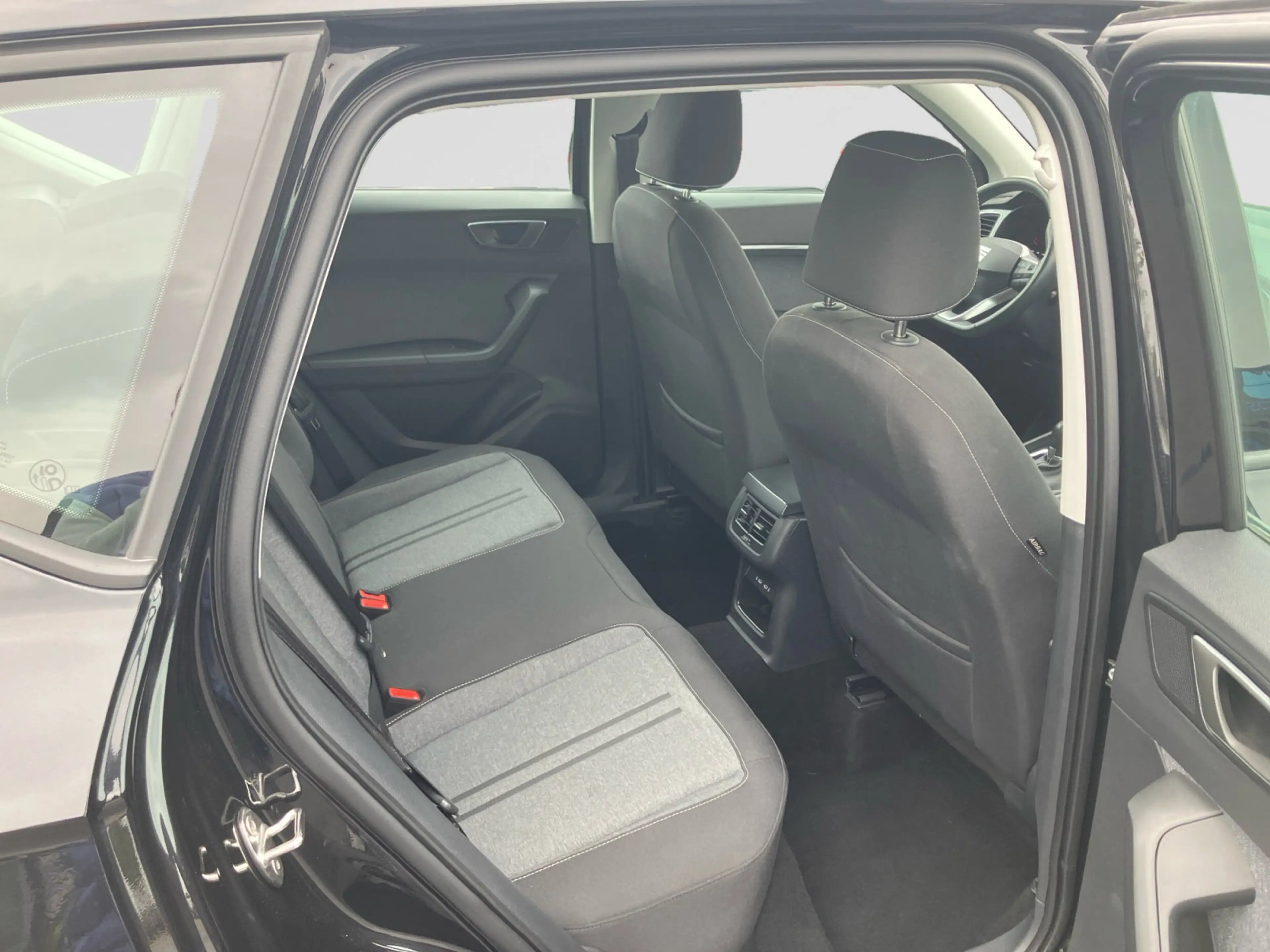 SEAT Ateca 1.5 TSI 150pk DSG7 Move! Navi / camera / 18" alu — photo 5