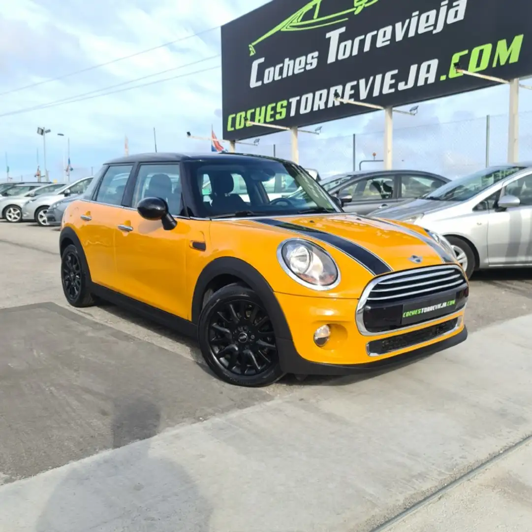 MINI Cooper Aut. Gelb - 1