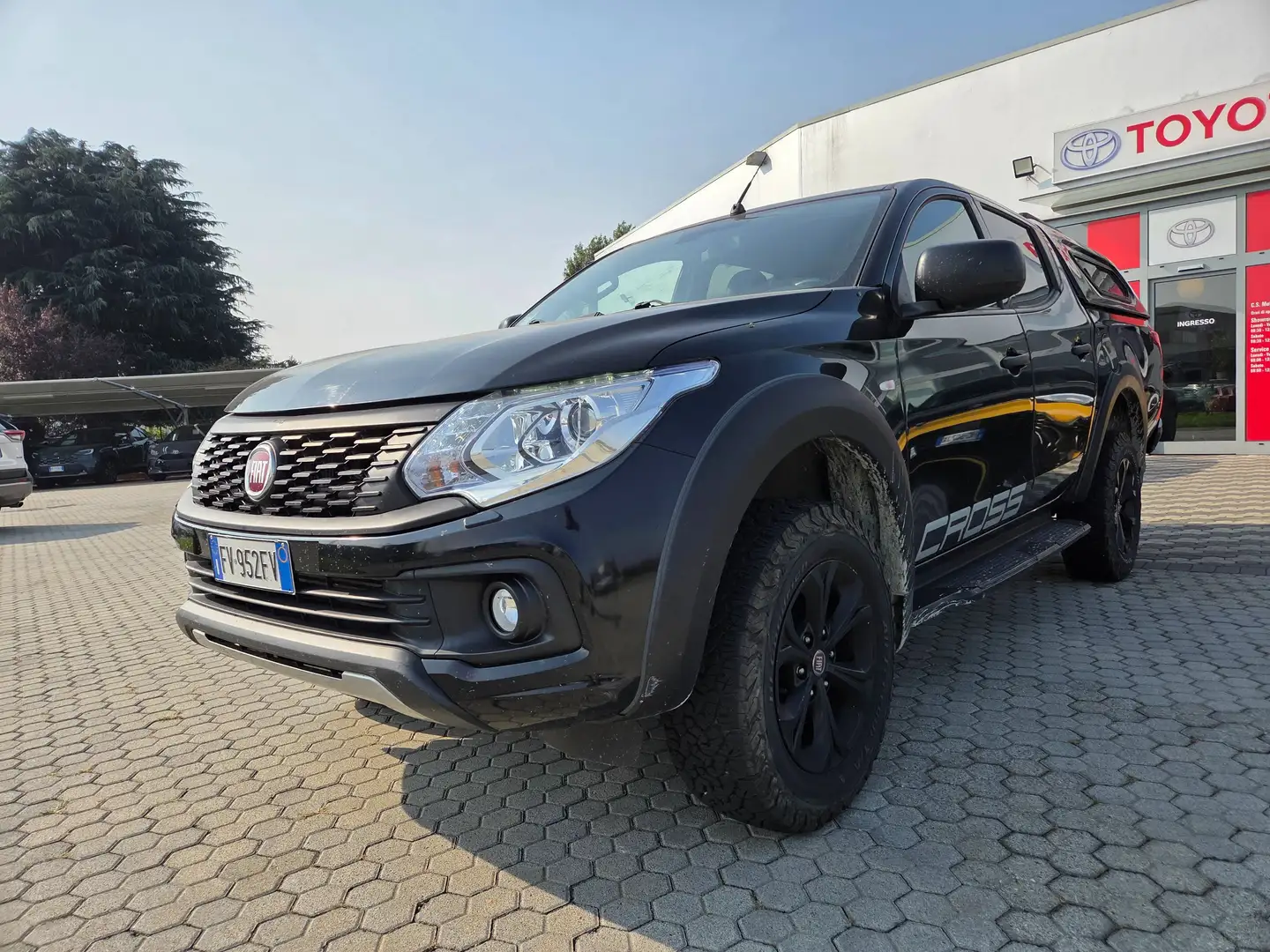 Fiat Fullback Fullback 2.4 doppia cabina LX Cross Plus 4wd 180cv auto my18 Schwarz - 1