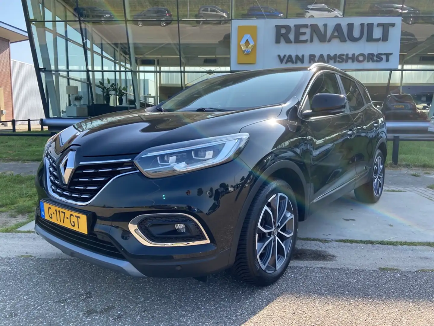 Renault Kadjar 1.3 TCe 160 PK Intens / Automaat / Trekhaak / Easy Czarny - 1