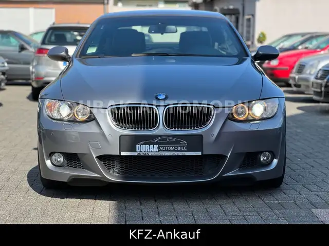 BMW 325 Cabrio 325i / AHK. / LEDER / MEM. / M-PAKET