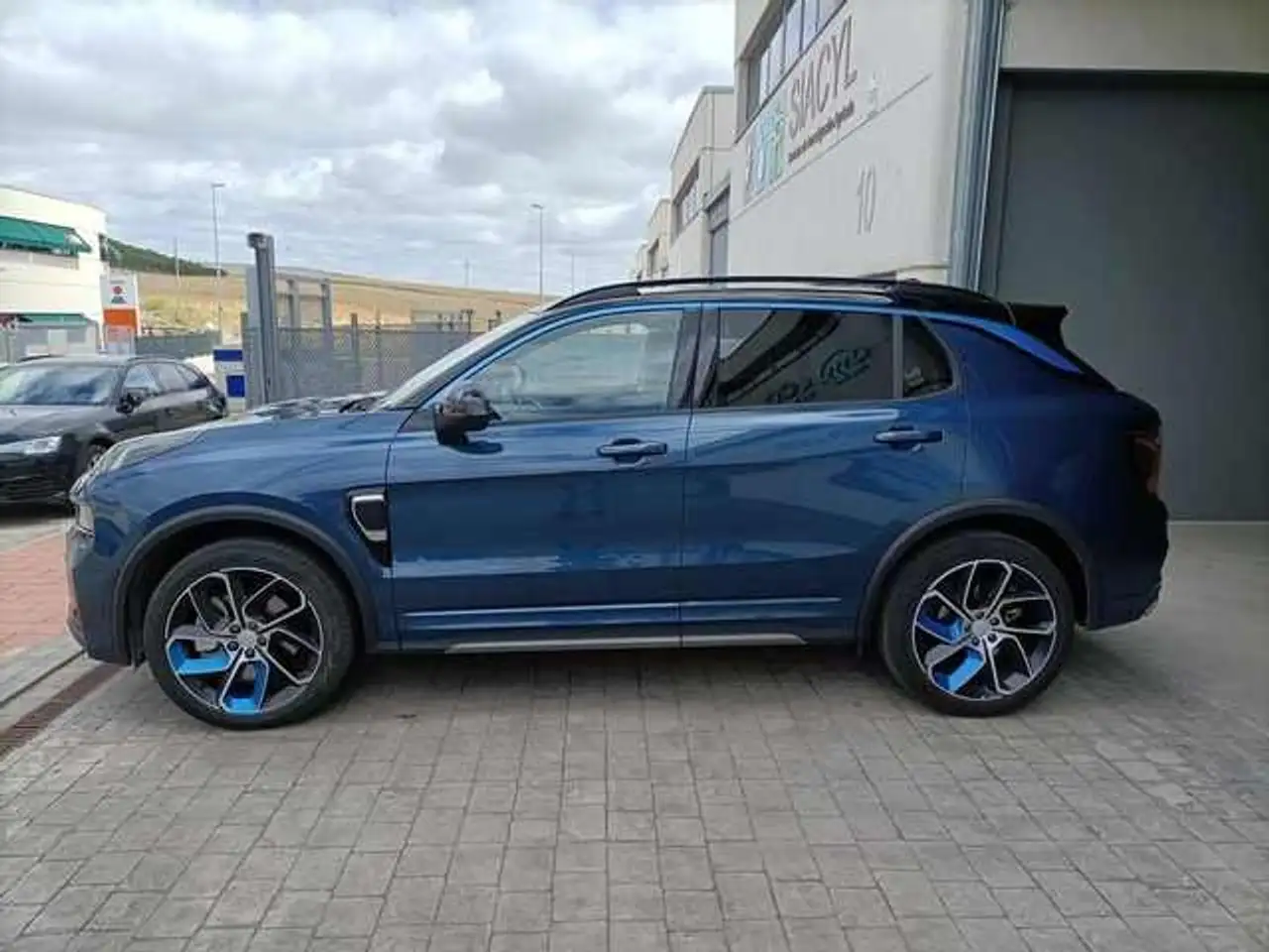 Lynk & Co 01 2023