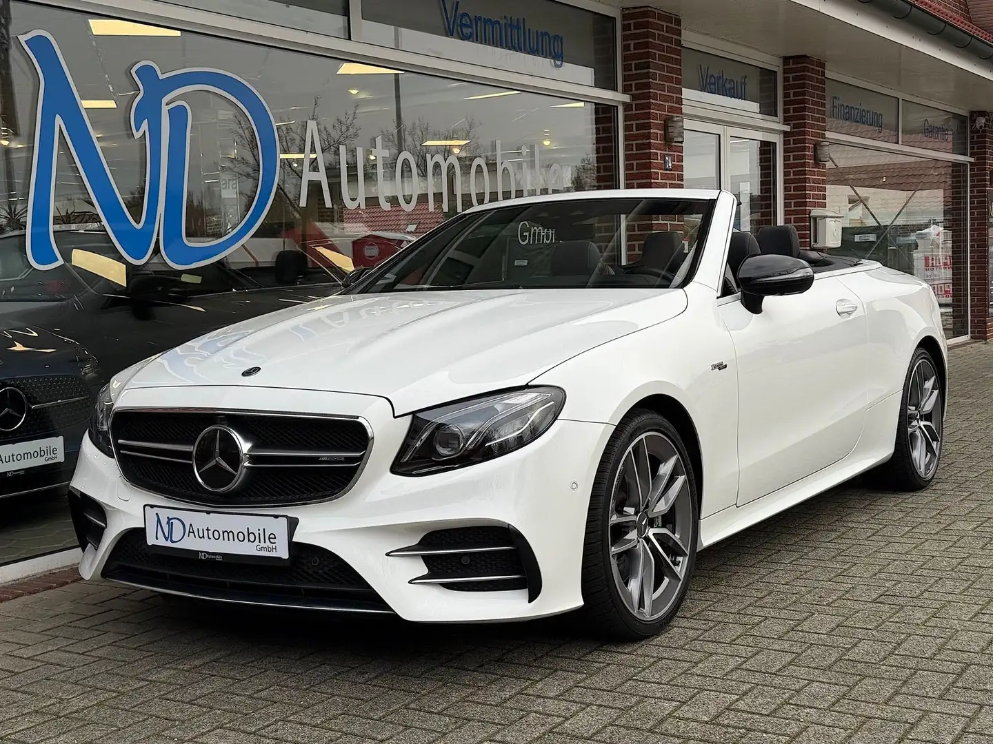 Mercedes-Benz E 53 AMG E53 AMG Cabrio 4M WIDE Burmes Memory 360 AIR HUD Blanc - 1