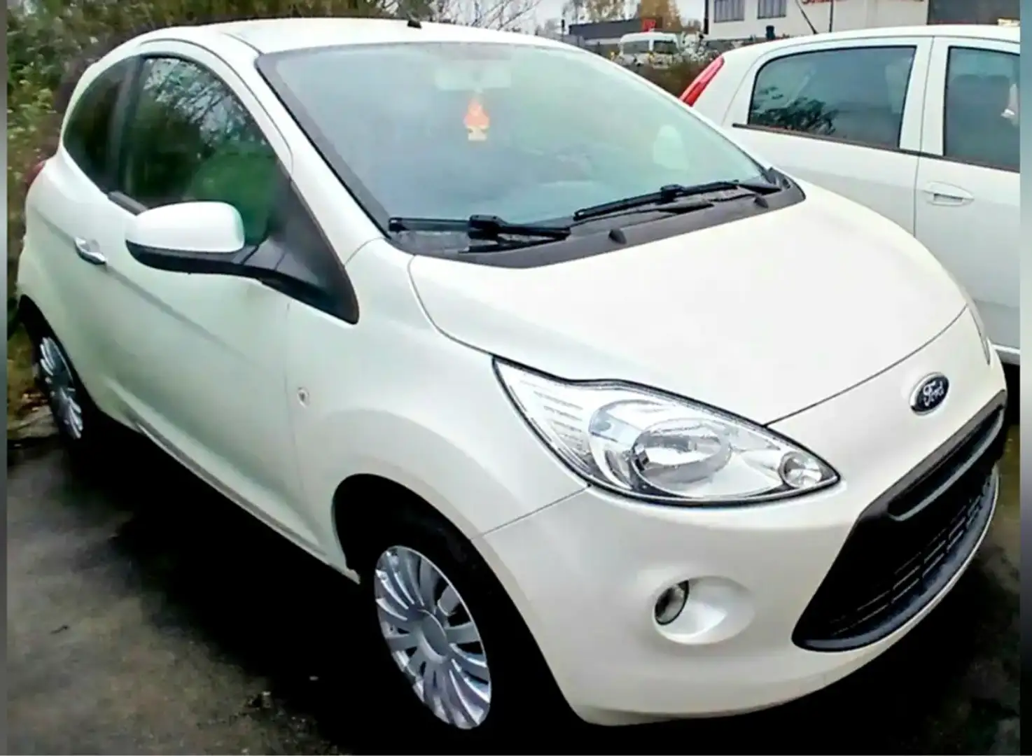 Ford Ka/Ka+ Ka 1.2i NACRE 45.000 KM AiRCONDiTiONNE RCD 11/15 Blanc - 1