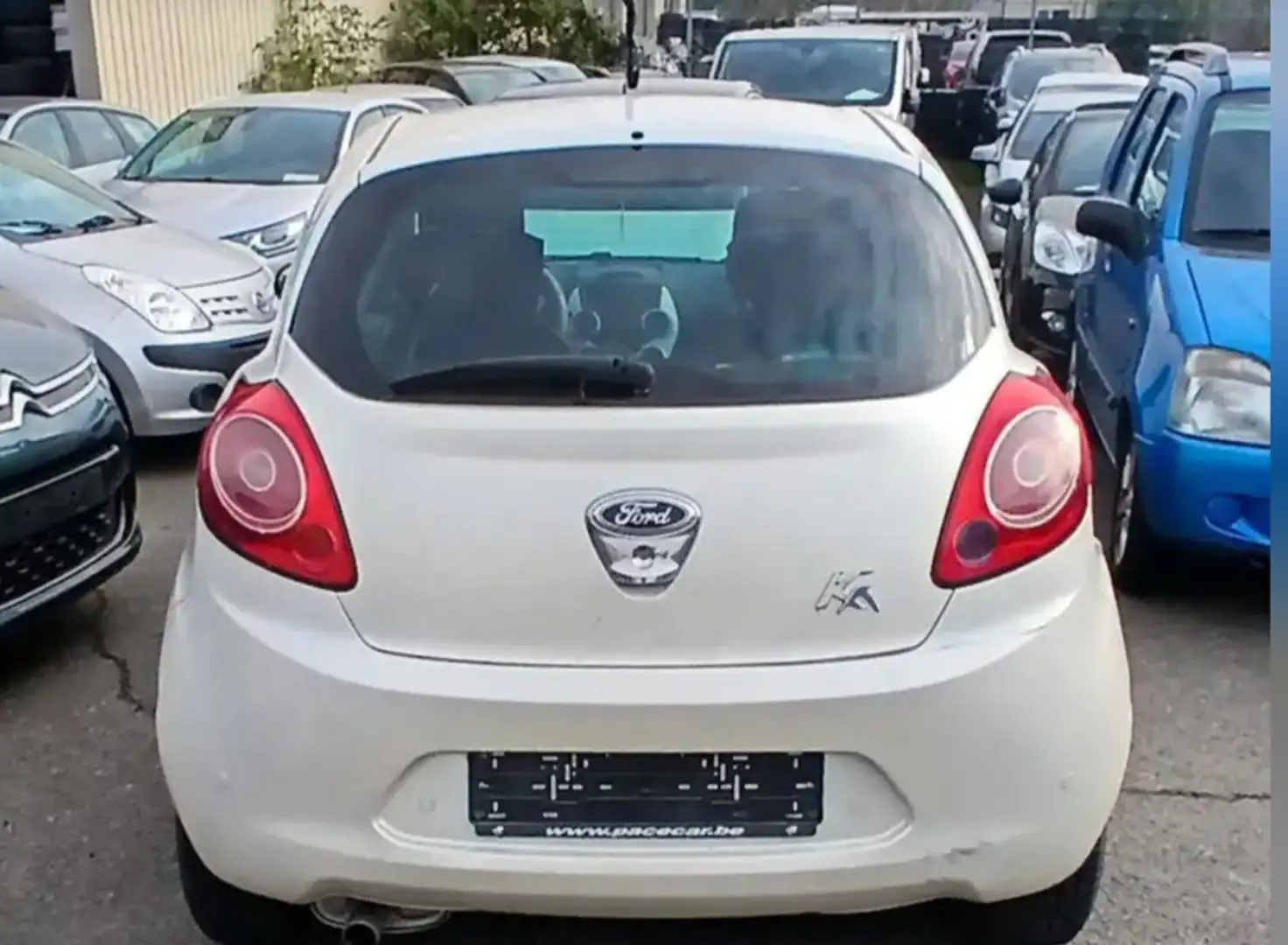 Ford Ka/Ka+ Ka 1.2i NACRE 45.000 KM AiRCONDiTiONNE RCD 11/15 Blanc - 2