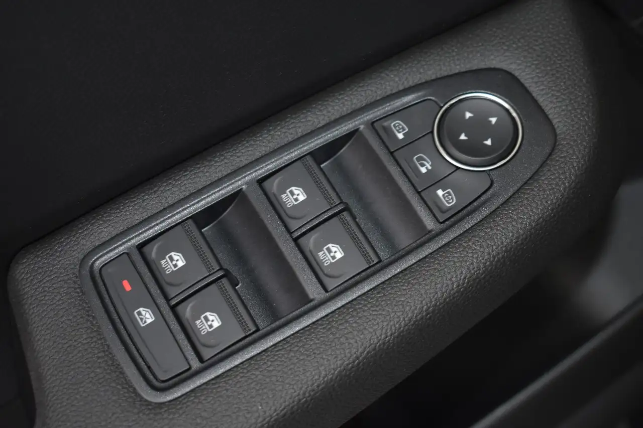 Mitsubishi Colt 2025 — фото 10