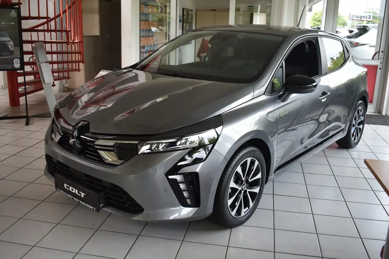 Mitsubishi Colt 2025