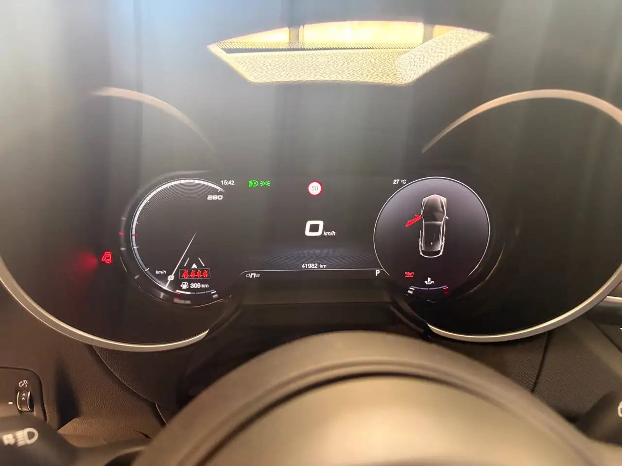 Alfa Romeo Stelvio 2023 — фото 13