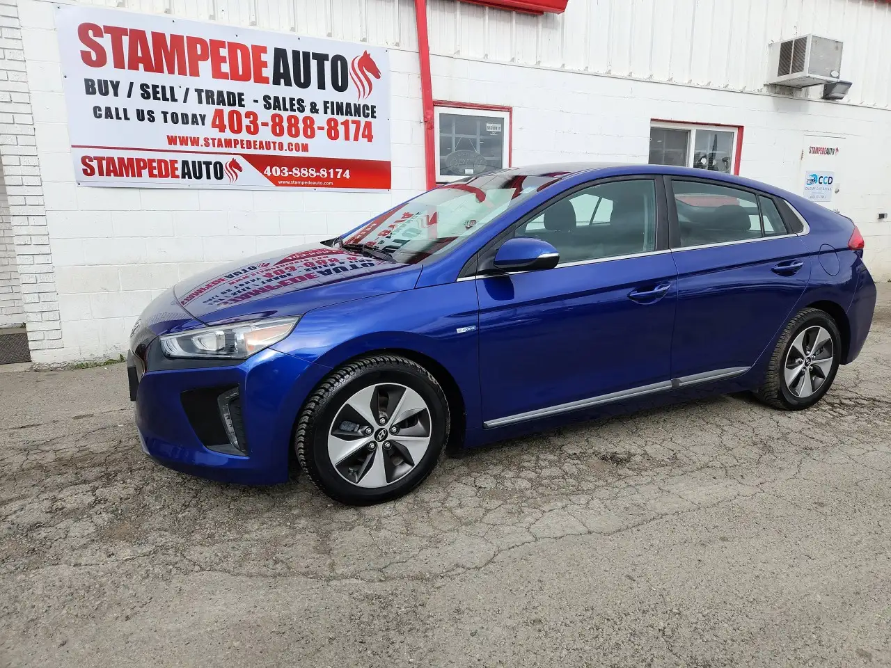 Hyundai IONIQ снимка Hyundai IONIQ