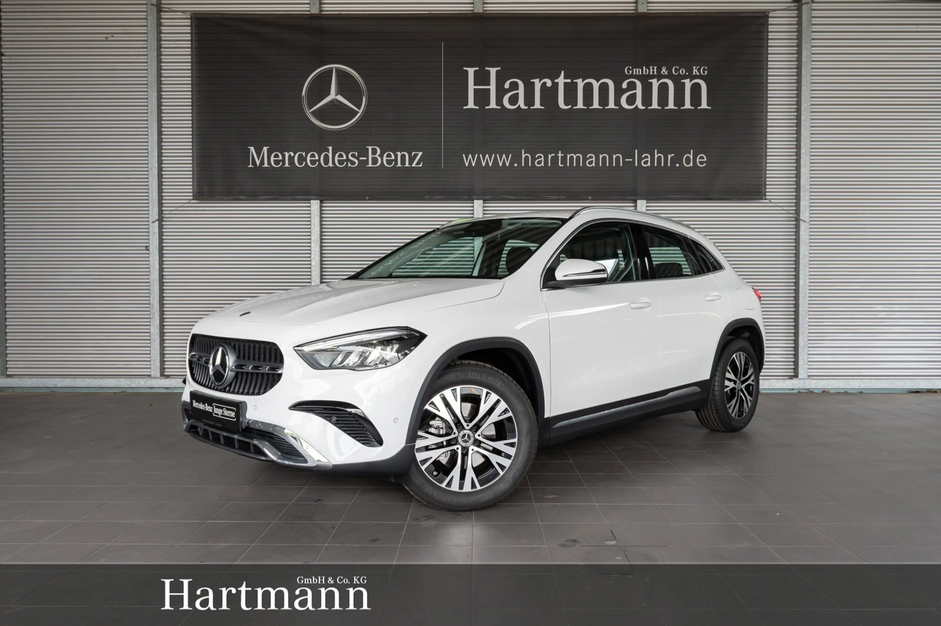 Mercedes-Benz GLA 200 GLA 200 Progressive Line Advanced nur 850 KM! LED