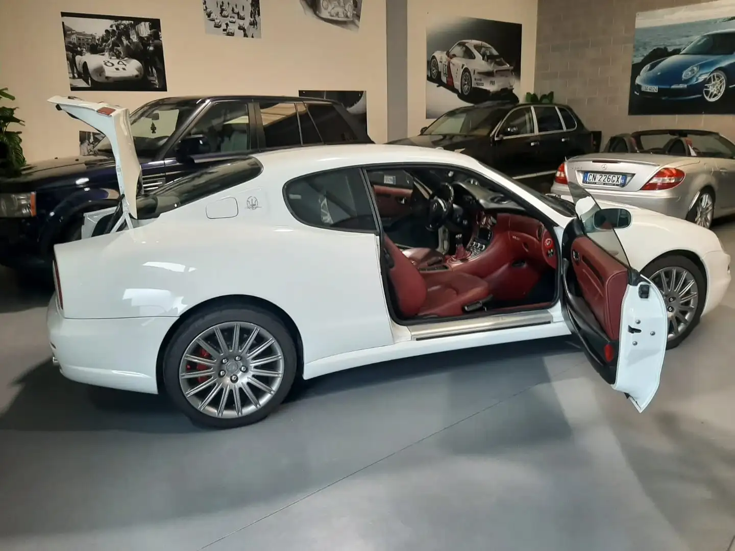 Maserati Coupe 3.2 GT 368 CV V8   SPORT BI-TURBO A.S.I !!! Weiß - 1