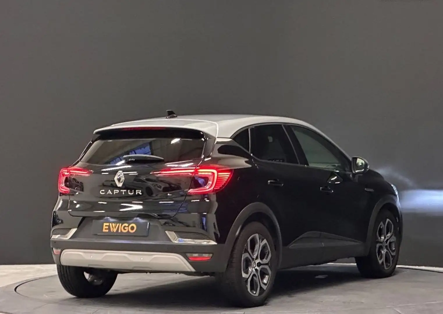 Renault Captur 1.3 tce 140ch hybrid intens bva Negru - 2