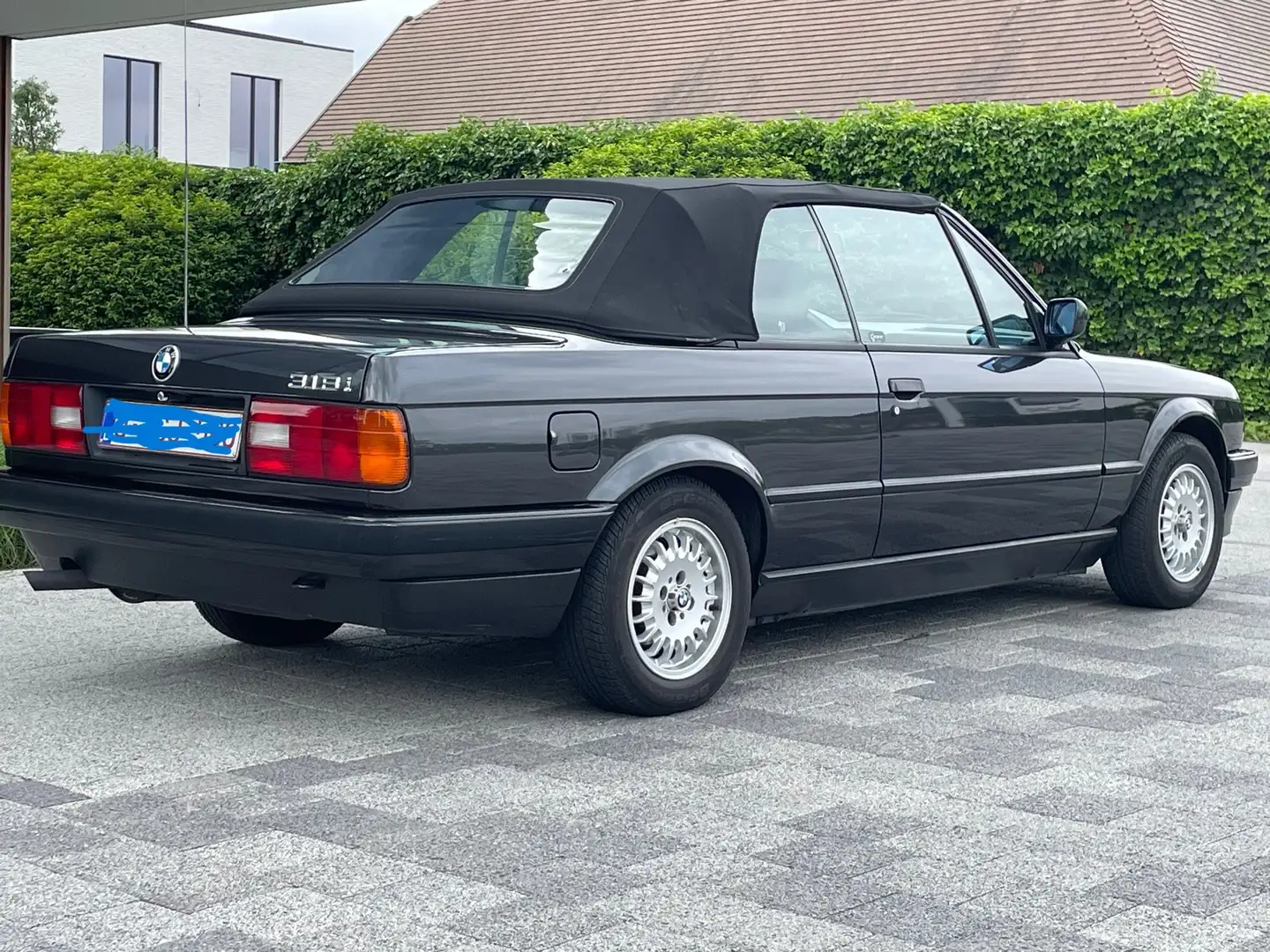 BMW 318 Cabriolet Grijs - 2