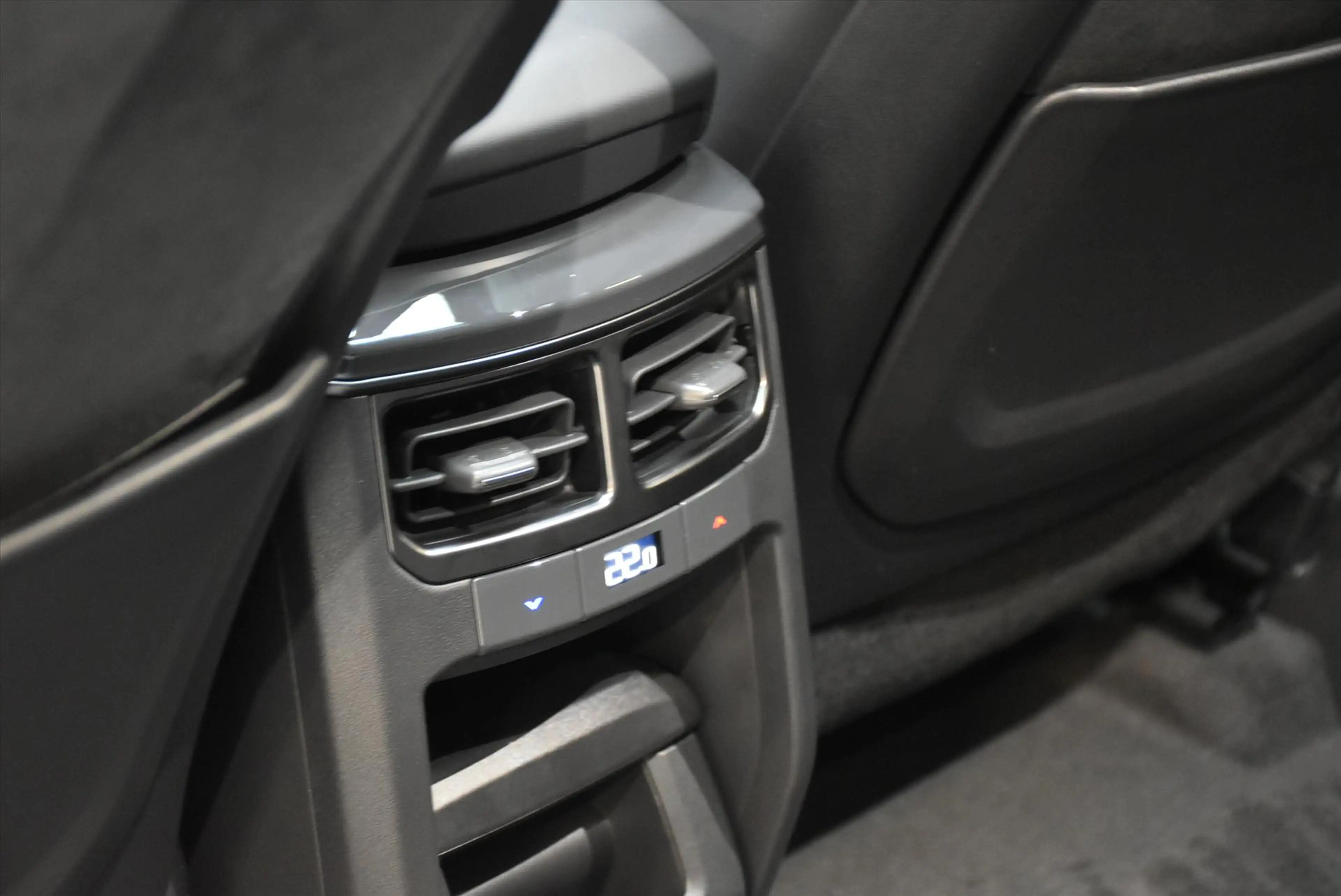 Kia EV5 81,4 kWh 306pk AWD GT — photo 18