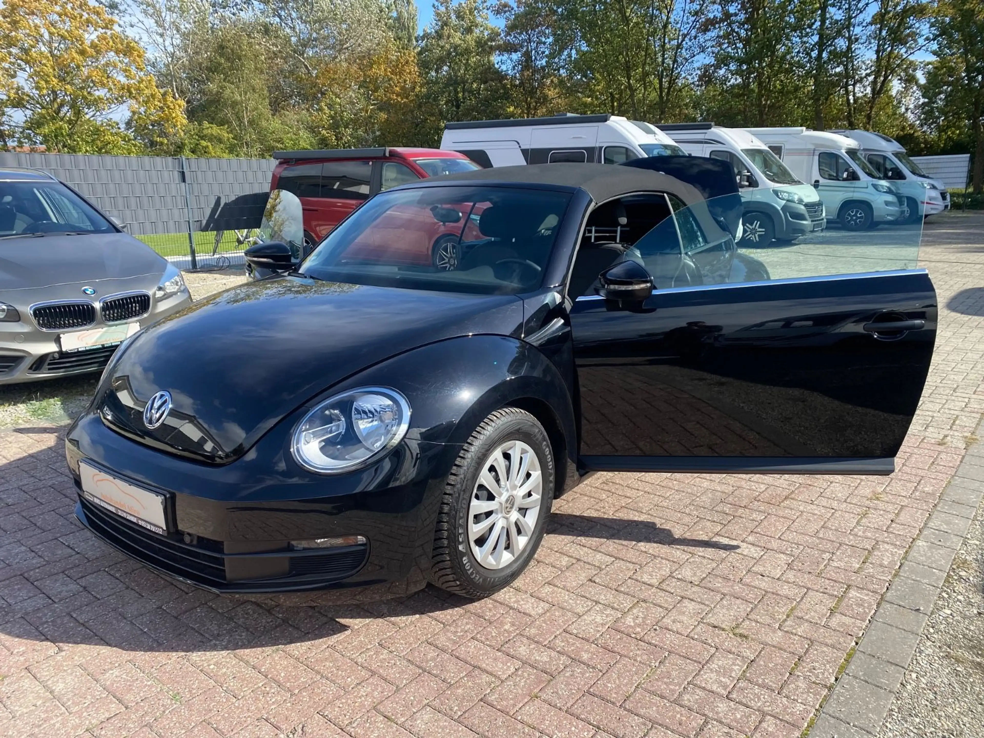 Volkswagen Beetle Cabriolet Basis BMT — photo 13