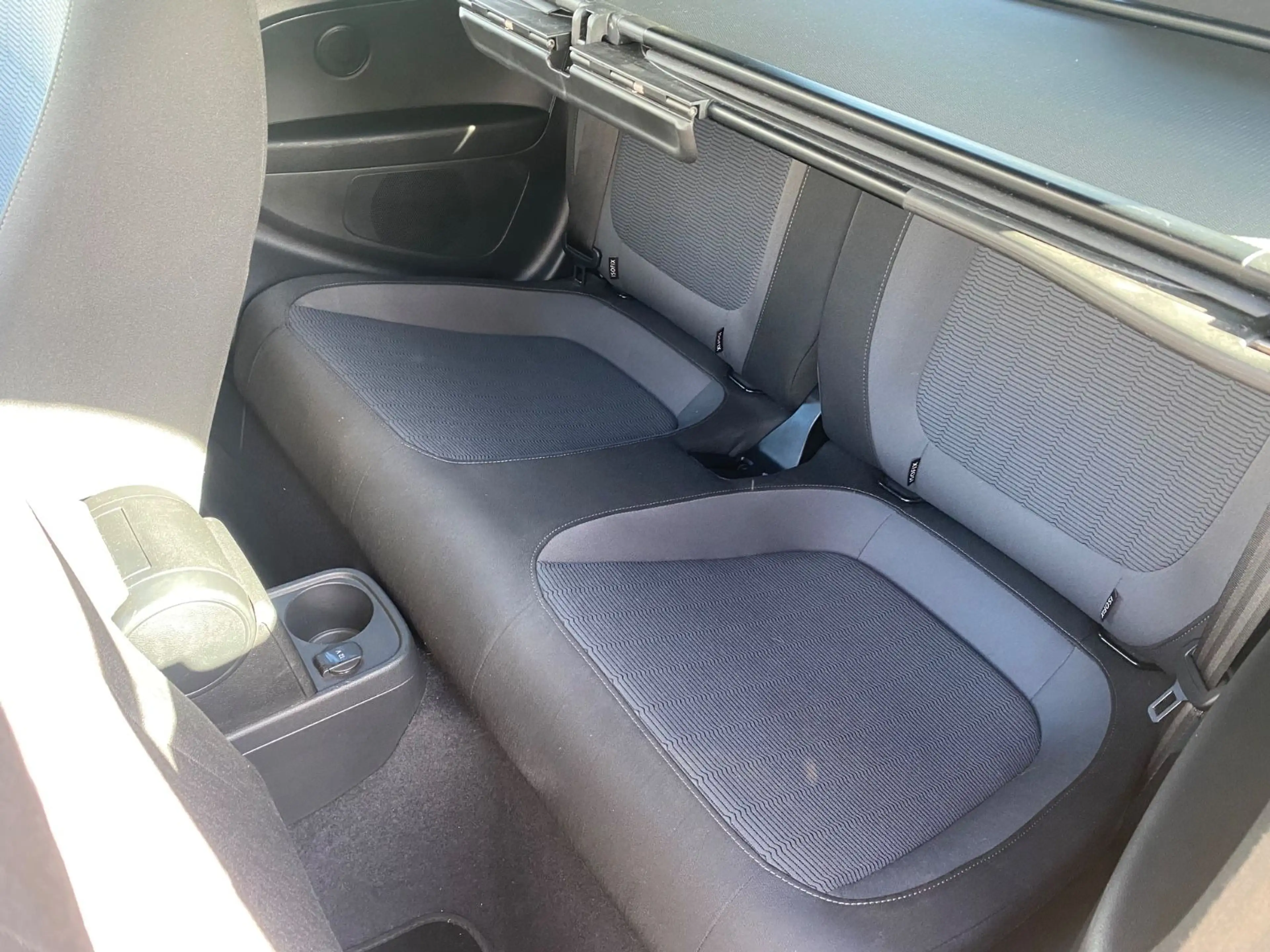 Volkswagen Beetle Cabriolet Basis BMT — photo 9