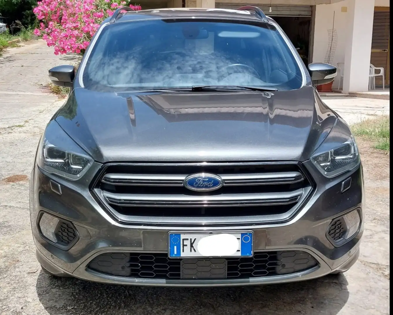 Ford Kuga 2.0 tdci ST-Line s&s awd 180cv powershift - 1