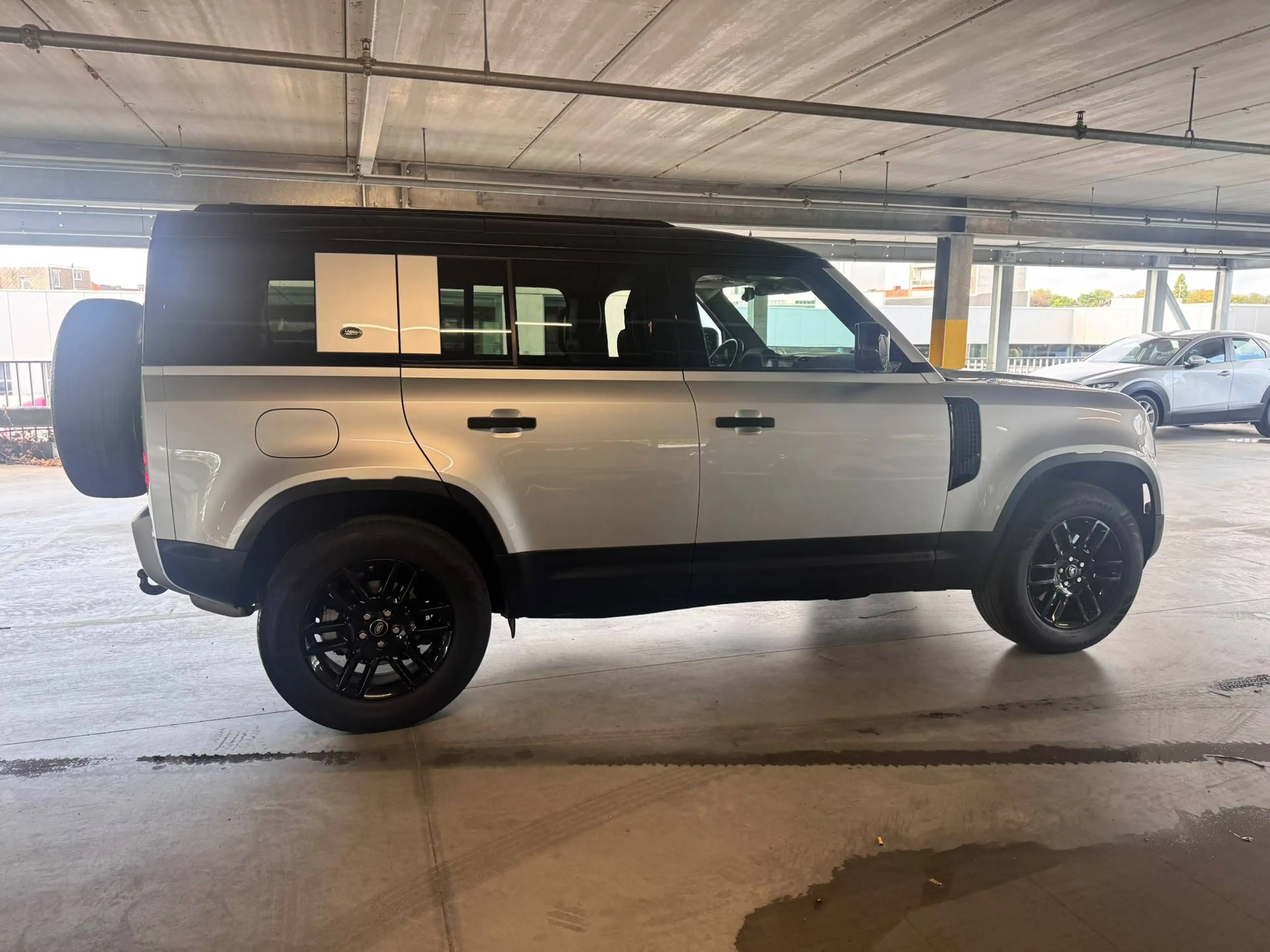 Land Rover Defender Defender 110 2.0 Bi-Turbo D240 S — photo 5
